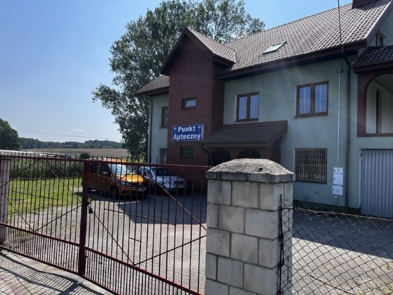 Budynek po dziś dzień pełni funkcję punktu aptecznego