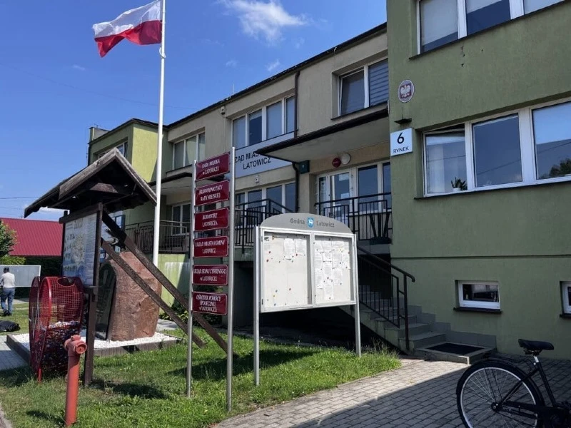 Urząd Miasta i Gminy Latowicz