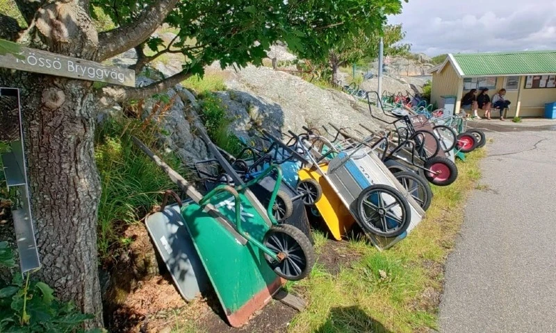 Taczki po wyspie K&ouml;pstads&ouml;