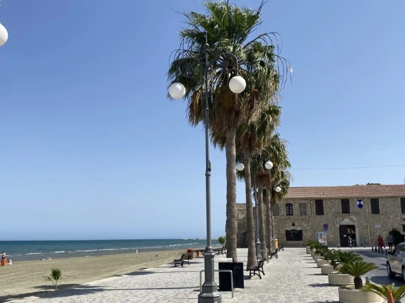 Promenada nadmorska w Larnace