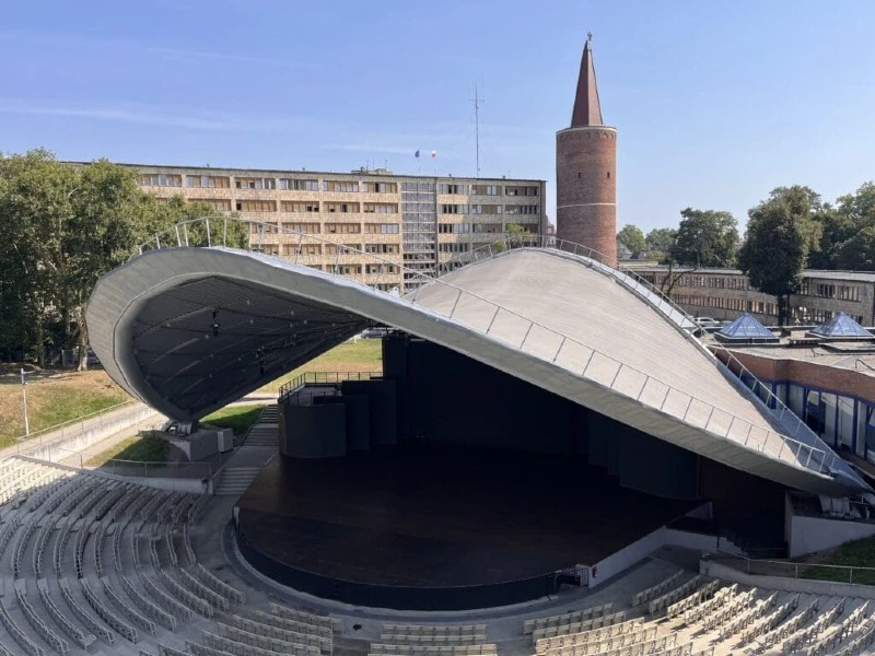 Muzeum zlokalizowane jest w jednym z symboli Opola - Amfiteatrze Tysiąclecia