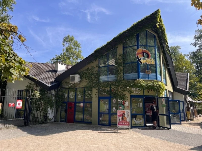 Wejście do ZOO w Opolu