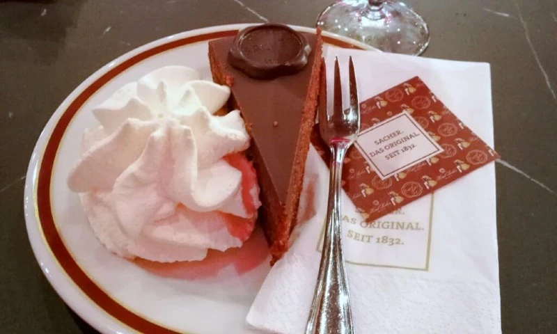 Sachertorte, czyli Tort Sachera