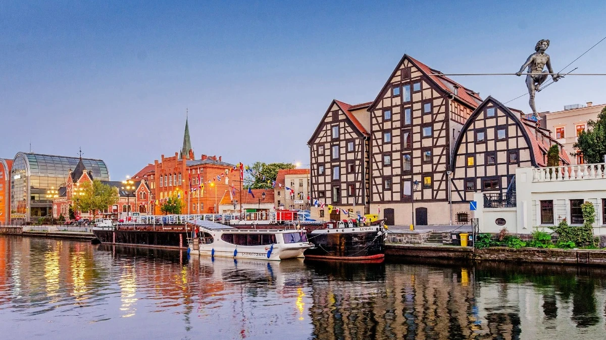 Bydgoszcz. Miasto na wodzie z bogatą historią [PRZEWODNIK]